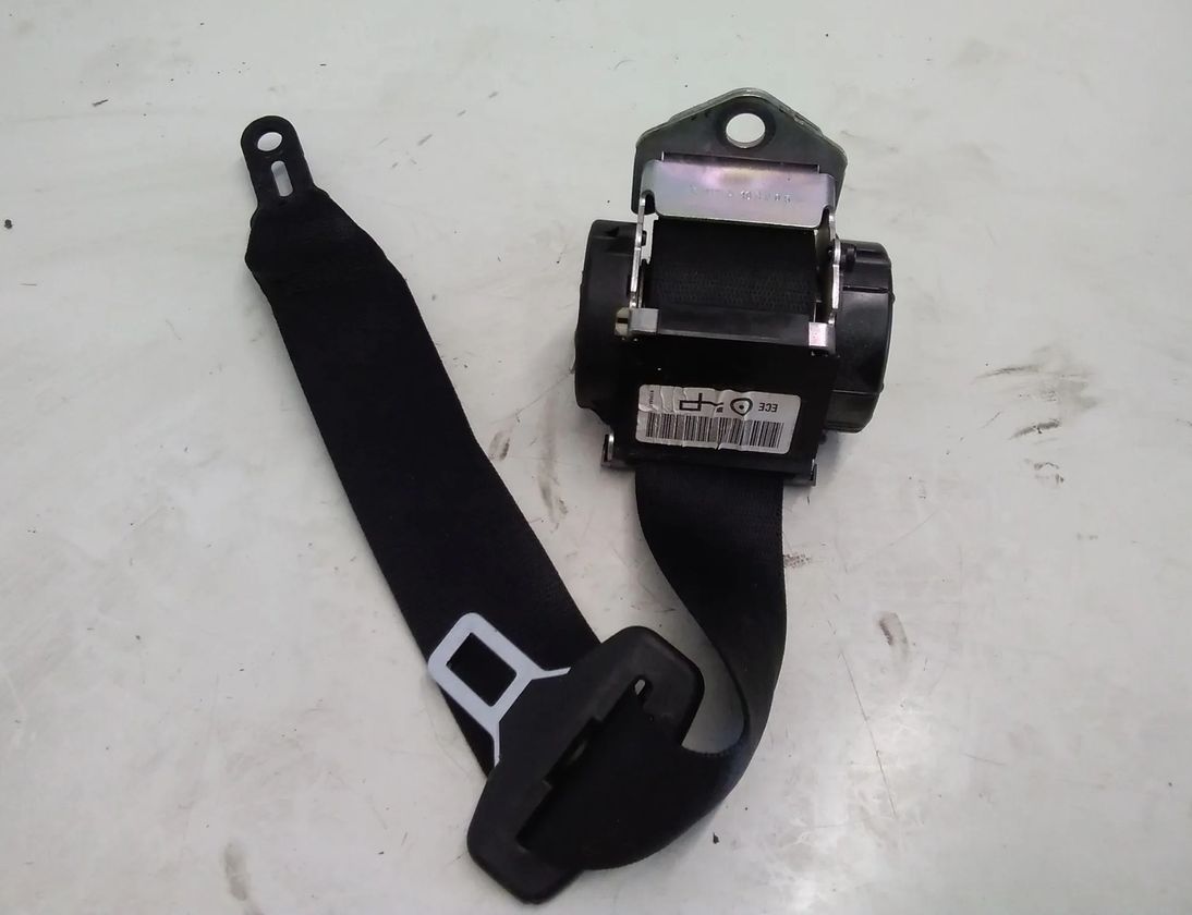 BMW 1 Series E81/E82/E87/E88 (2004-2013) Pravý zadný bezpečnostný pás 607051100D 27614075