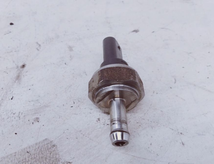 BMW 5 Series F10/F11 (2009-2017) Датчик давления DPF 8507634 27615874