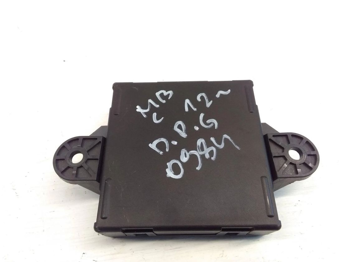 MERCEDES-BENZ C-Class W204/S204/C204 (2004-2015) Блок управления дверей задние правые A2129004206 27652828