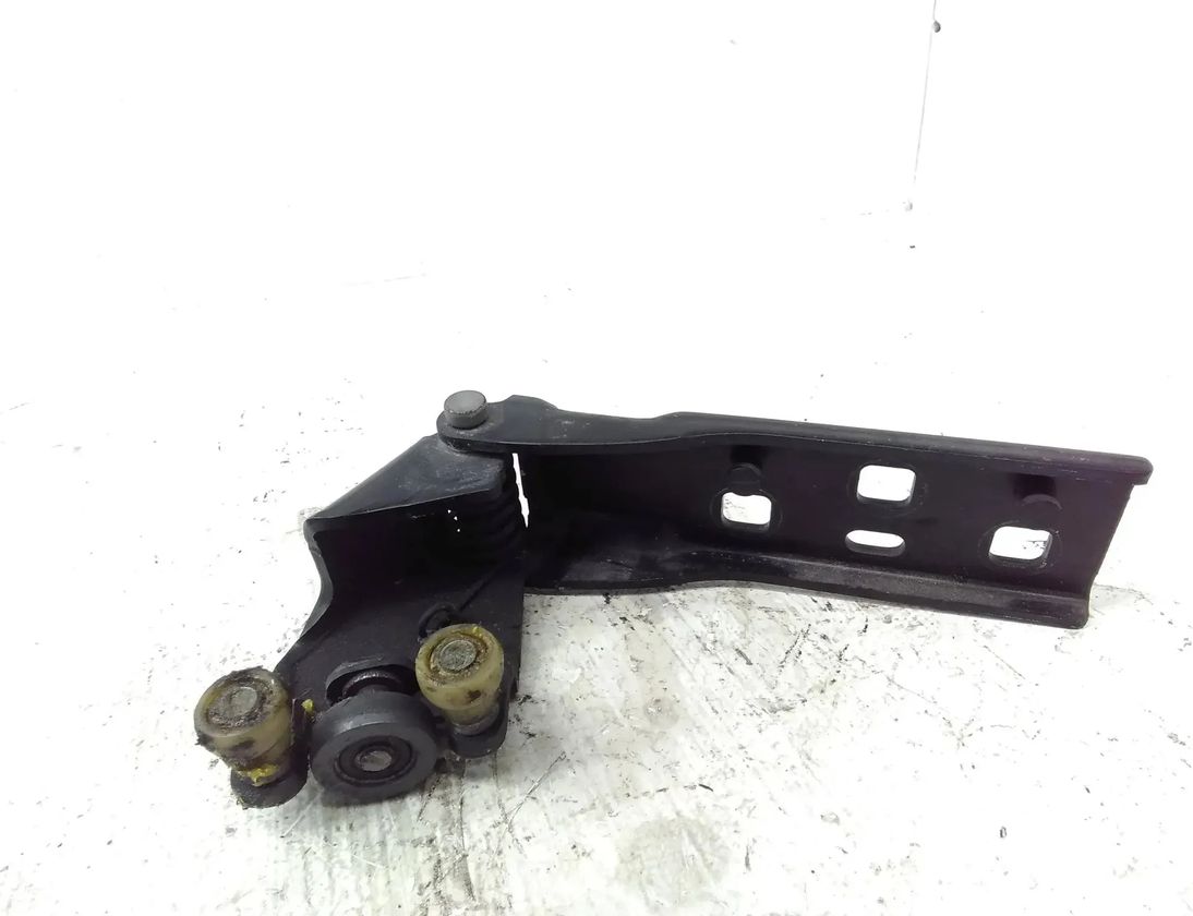 OPEL Vivaro B (2014-2019) Posuvné dvere pant 777650730R 27664589