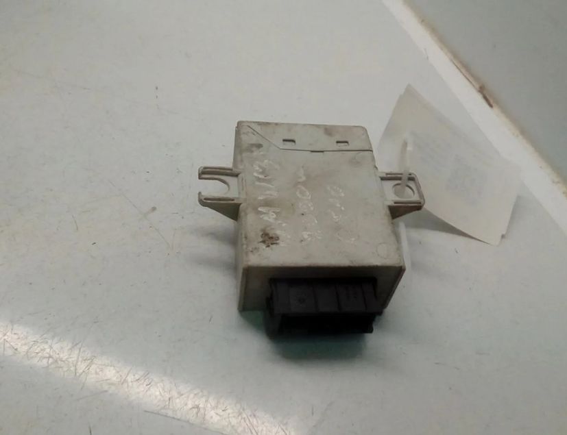 BMW 3 Series E46 (1997-2006) Блок управления иммобилайзера 61356905669 27706669