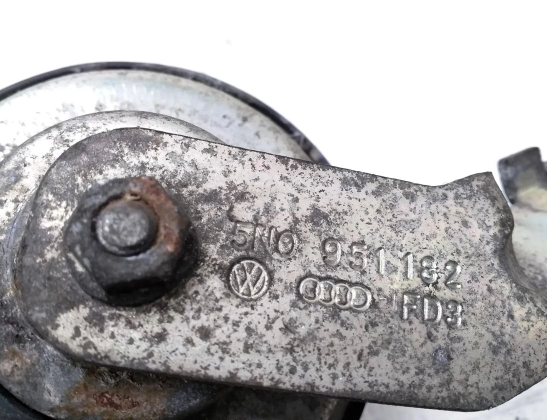 VOLKSWAGEN Tiguan 1 generation (2007-2017) Signál houkačky 5N0951182 27714064