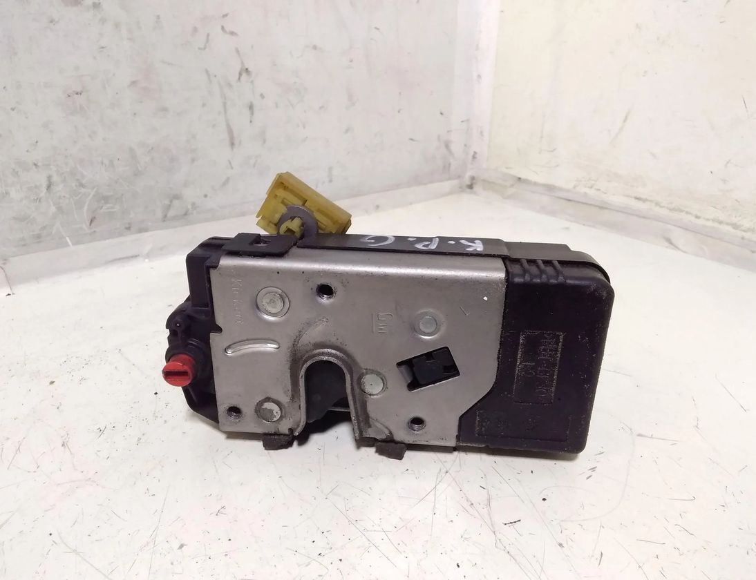 OPEL Vectra C (2002-2005) Zámok ľavých zadných dverí 13157758 27725274