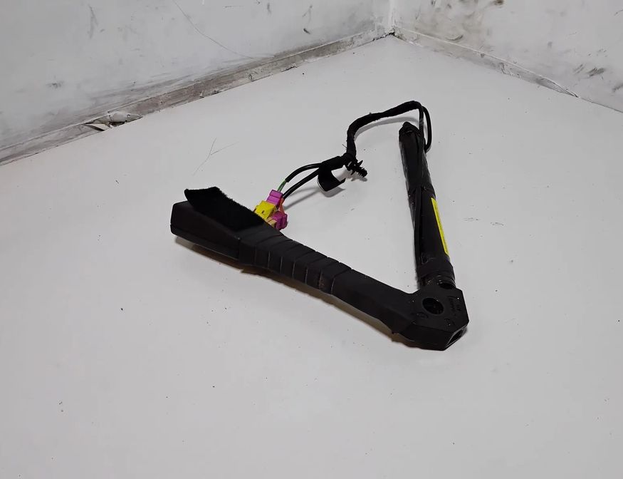 OPEL Signum C (2003-2008) Пряжка ремня безопасности переднего левого сиденья 13127947F 27728191