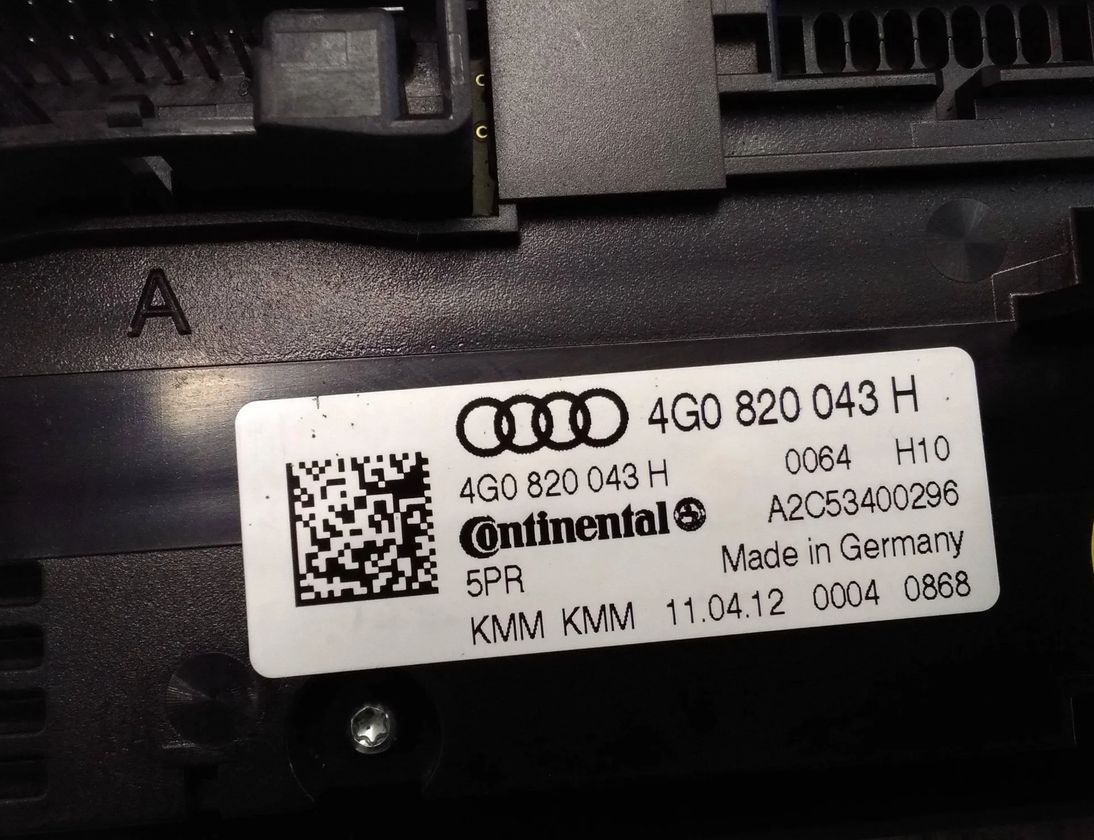 AUDI A6 C7/4G (2010-2020) Other Control Units 4G0820043H 28702202