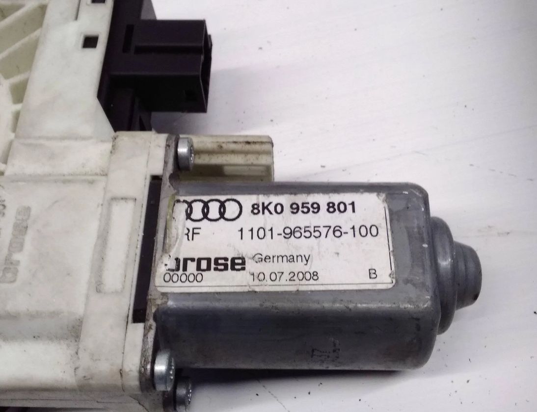 AUDI A4 B8/8K (2011-2016) Стеклоподъемник передней левой двери 8K0959801 28704584