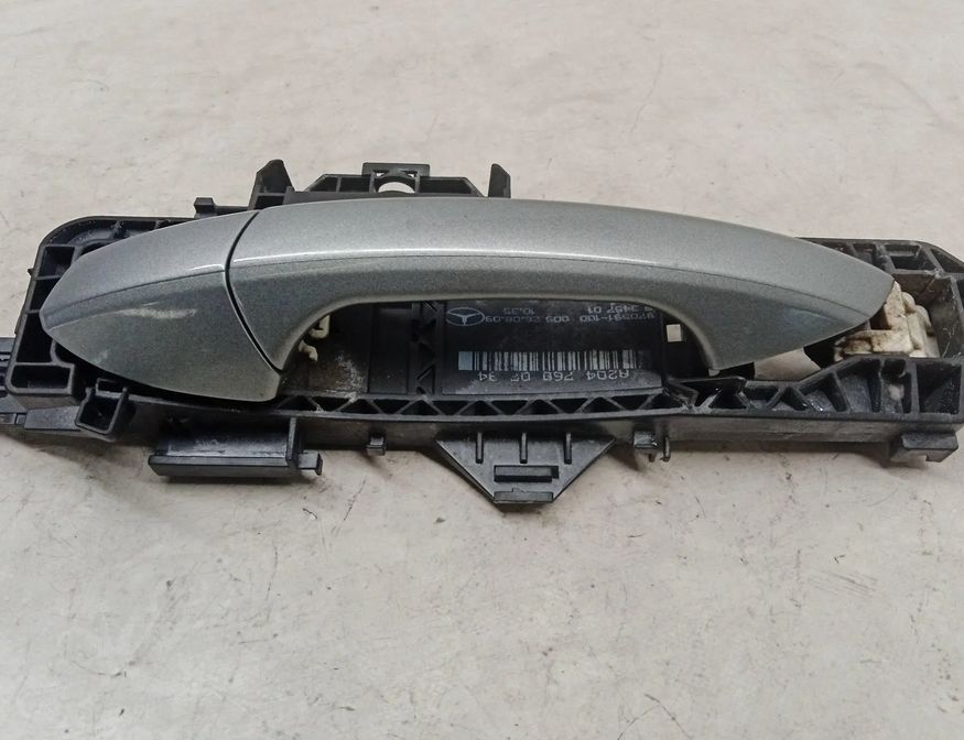 MERCEDES-BENZ C-Class W204/S204/C204 (2004-2015) Rear Left Door Exterior Handle A204760734 28710875