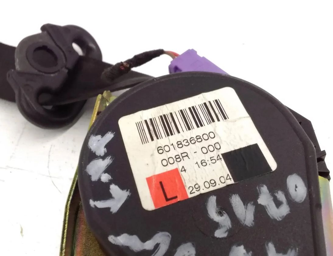 AUDI A8 D3/4E (2002-2010) Ľavý predný bezpečnostný pás 4E2857705 28722674