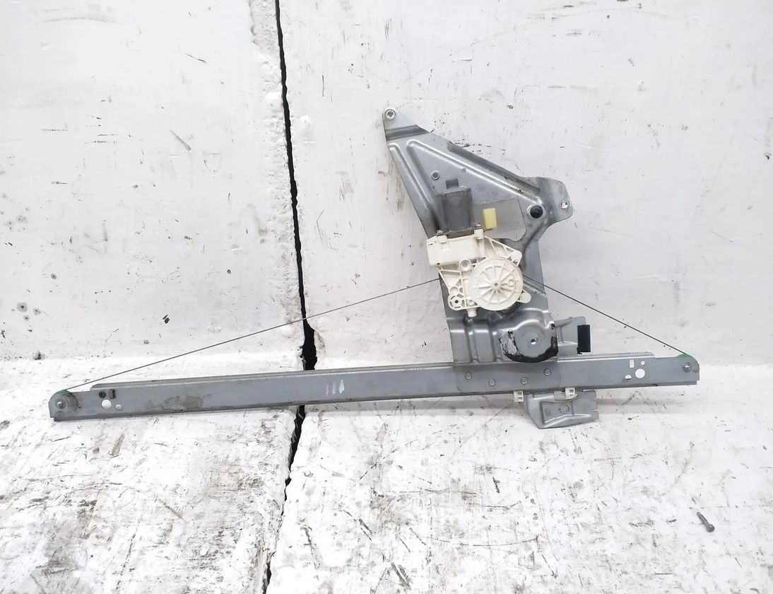VOLKSWAGEN Crafter 1 generation (2006-2016) Regulátor okna pravých predných dverí A9067200146 28729899