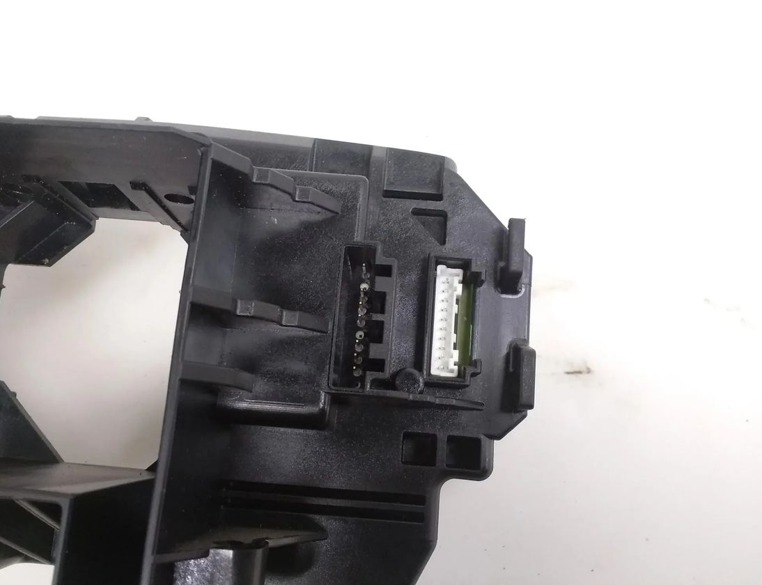 VOLVO XC60 1 generation (2008-2017) Steering Wheel Position Sensor 31334644 28731319