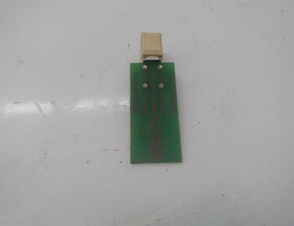 AUDI A3 8P (2003-2013) Antenna 8P0035503M 30910468