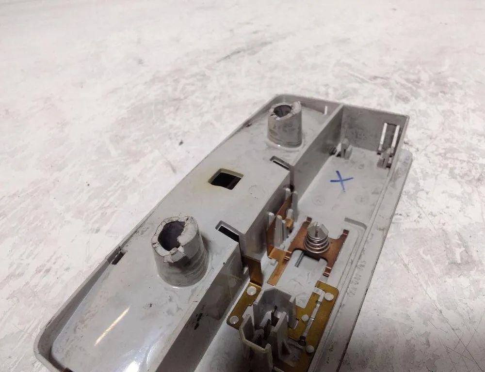 SKODA Octavia 1 generation (1996-2010) Освещение салона 1Z0947105 30924288