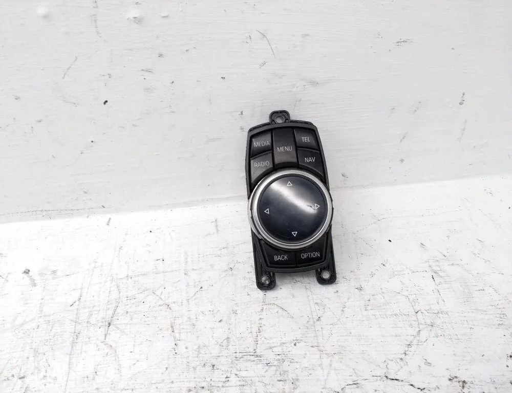 BMW 4 Series F32/F33/F36 (2013-2020) Дисплей управления навигацией 9320288 31497844