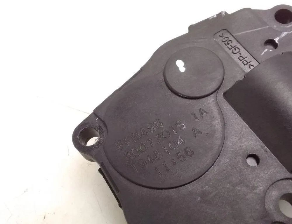 BMW X5 F15 (2013-2018) Клапаны управления внутренним подогревом EFB496 31655757