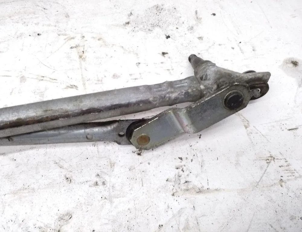 OPEL Astra J (2009-2020) Mechanizmus stierača predného čelného skla 13262434 32091108