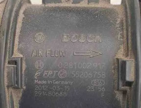 FIAT Freemont 345 (2011-2020) Senzor hmotnostného prietoku vzduchu MAF 55206758,71794487,K68083242AA,55206759,95510006,552067590,BS5112B579AA,95510015,1380079J80000,836013,71750589,0281002917,1380079J80,291480688,51782035,1729032,836014,51831050,163675 32711668