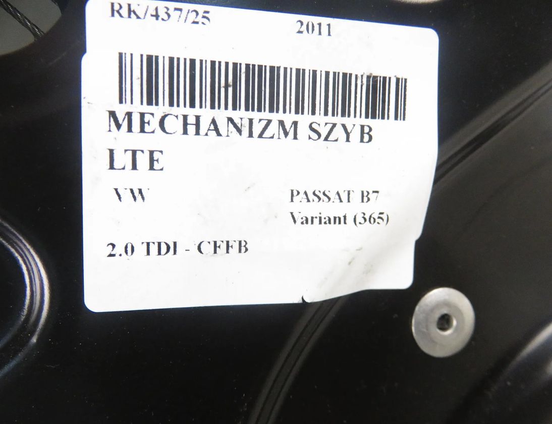 VOLKSWAGEN Passat B7 (2010-2015) Zdvíhač pravého zadného dverového okna 3AA839755,3C0959703 29791834