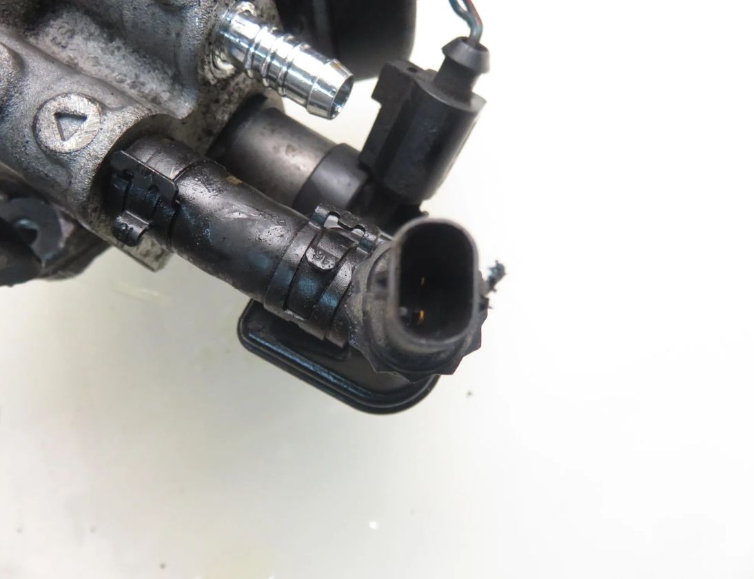 VOLKSWAGEN Passat B6 (2005-2010) Топливный насос высокого давления 03L130277,03L089C,03L130755 30343688