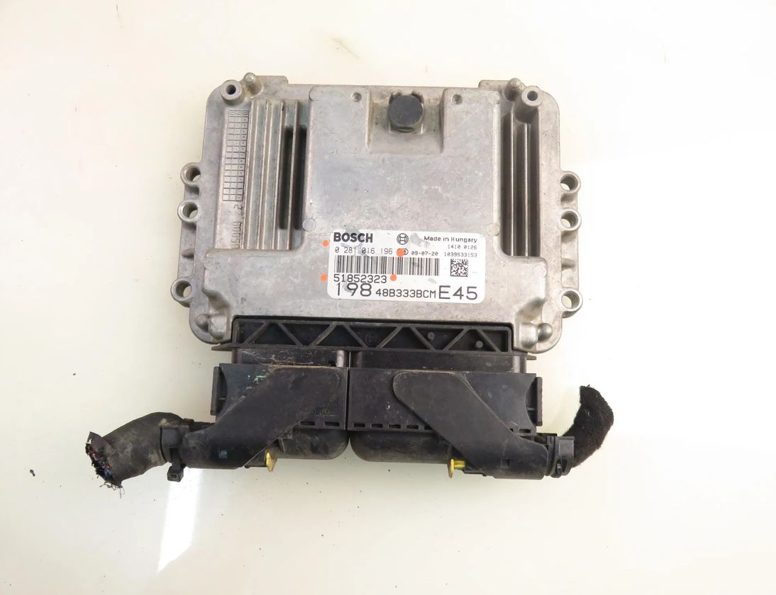 FIAT Bravo 2 generation (2007-2011) Control Unit 51852323,0281016196 30639507