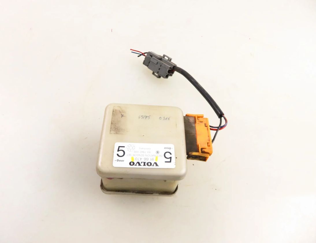 VOLVO V70 1 generation (1997-2000) Senzor náklonu a smeru 9166470 31263079