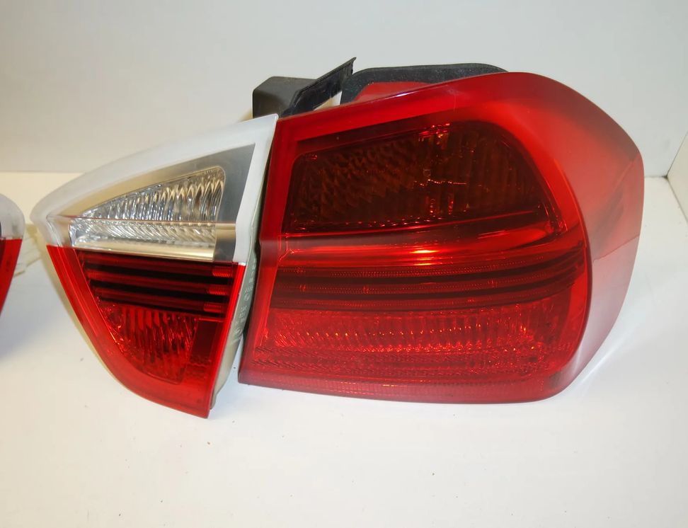 BMW M3 E90/E92/E93 (2007-2013) Sada zadných koncových svetiel 6937458,6937457,6937460,6937459 21906656