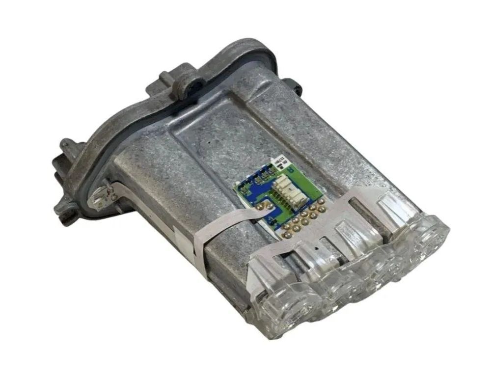 BMW 7 Series F01/F02 (2008-2015) Xenónová svetelná riadiaca jednotka 63117228422 30670125