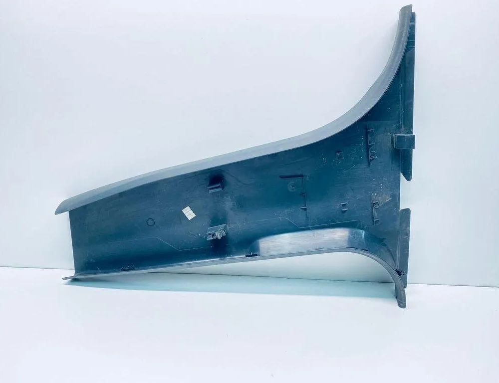 SKODA Octavia 2 generation (2004-2013) Right Side B Pillar Trim 1Z0867282 30682974