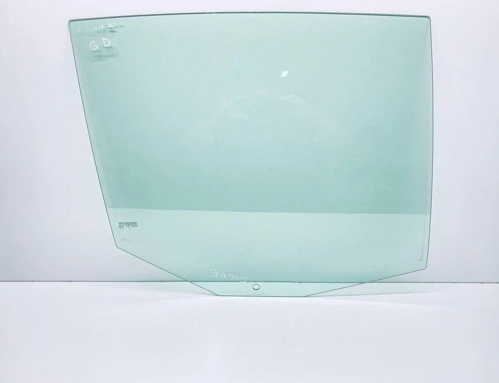 VOLKSWAGEN Golf 8 generation (2019-2023) Pravé zadné dvere okenné sklo 1K6845026B 30683319