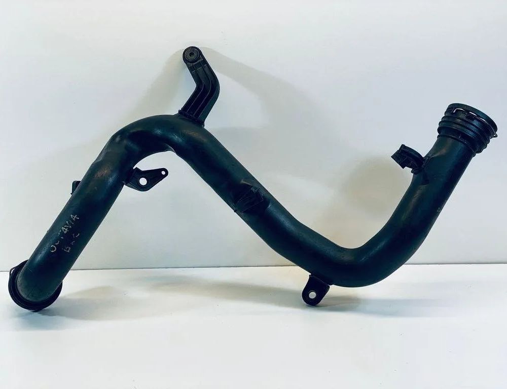 VOLKSWAGEN Touran 1 generation (2003-2015) шланг радиатора интеркулера 1K0145762AC,1K0145770B 30683841