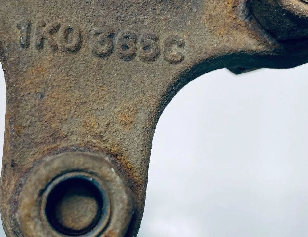 VOLKSWAGEN Caddy 3 generation (2004-2015) Iné diely zavesenia 1K0407365C 30686956