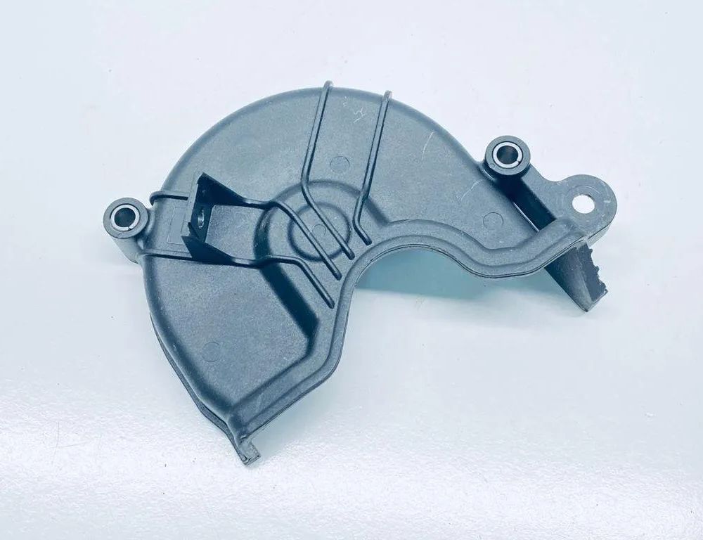 VOLKSWAGEN Variant VII TDI (2014-2024) Защита основного ремня 04C109121E 30687611