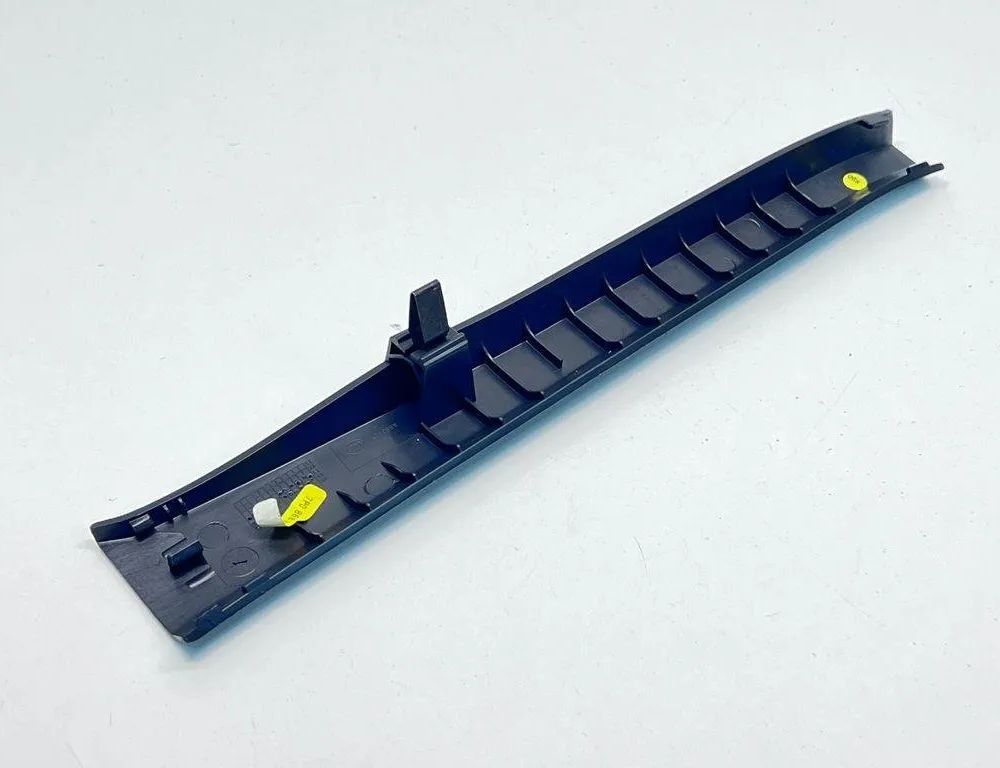 VOLKSWAGEN Touareg 2 generation (2010-2018) Other Trim Parts 7P0868237A 30688104