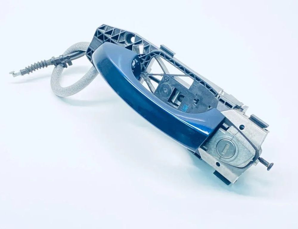 VOLKSWAGEN Golf 8 generation (2019-2023) Left Side Sliding Door Exterior Handle 5G0837205N 30689279