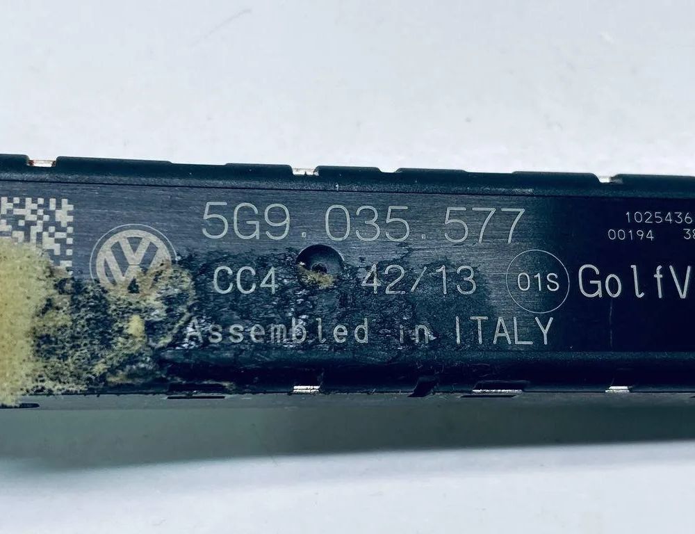 VOLKSWAGEN Variant VII TDI (2014-2024) Bootlid Antenna Amplifier 5G9035577 30693574
