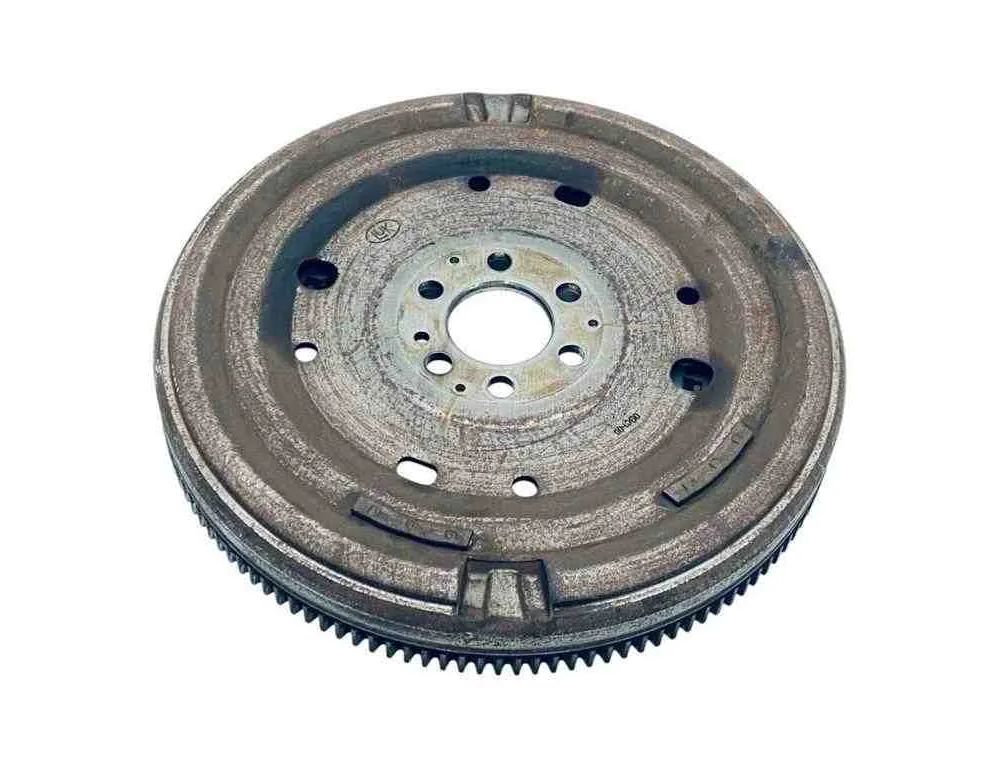 VOLKSWAGEN Passat B7 (2010-2015) Мотор раздвижной двери 03F105266C 32430269