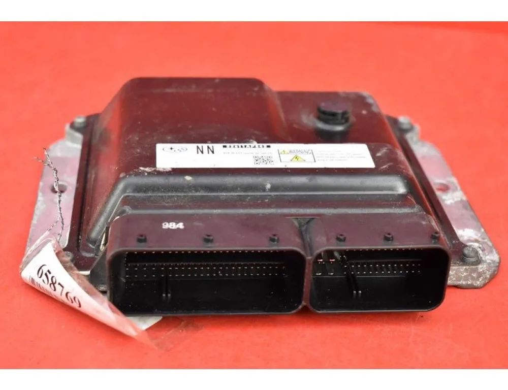 SUBARU Outback 4 generation (2009-2014) Riadiaca jednotka motora 22611AP842 22091208