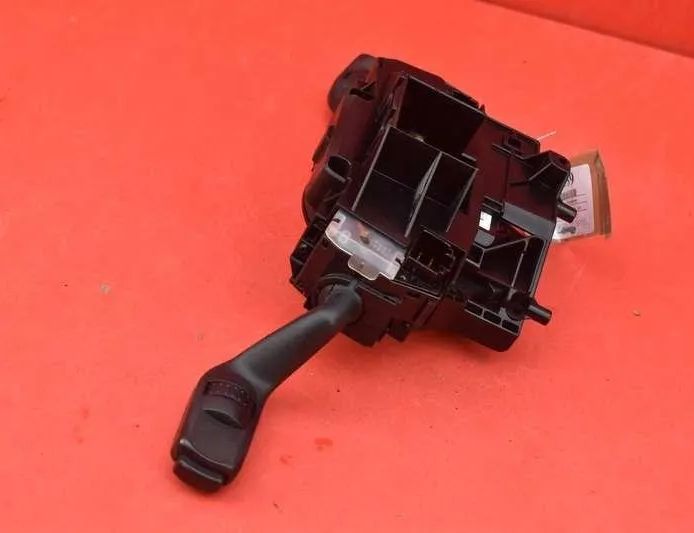 FORD C-Max 1 generation (2003-2010) Подрулевой переключатель 3M5T-6475-AC 22119038