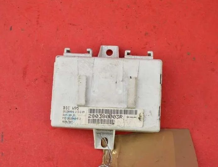 RENAULT Chevelle Peugeot 107 (2005-2014) Riadiaca jednotka motora 280380003R 22126530