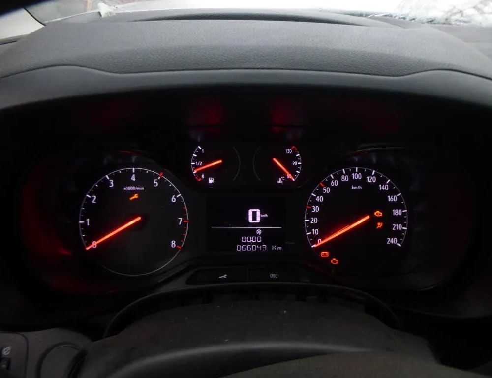 OPEL Combo E (2018-2023) Спидометр 9831102480 22806934