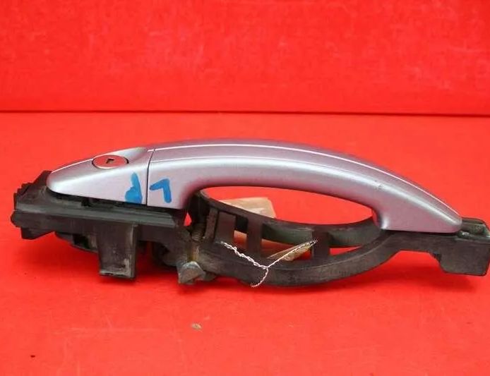 FORD Focus 2 generation (2004-2011) Ľavá predná dverová vonkajšia kľučka 3M51R224A36AD 22922017