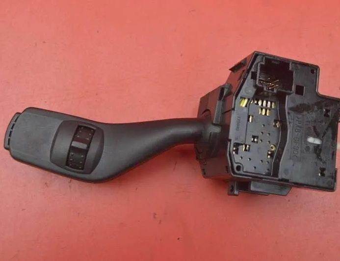 FORD Kuga 3 generation (2019-2023) Переключатель кнопок 4M5T-13335-BD 23959651