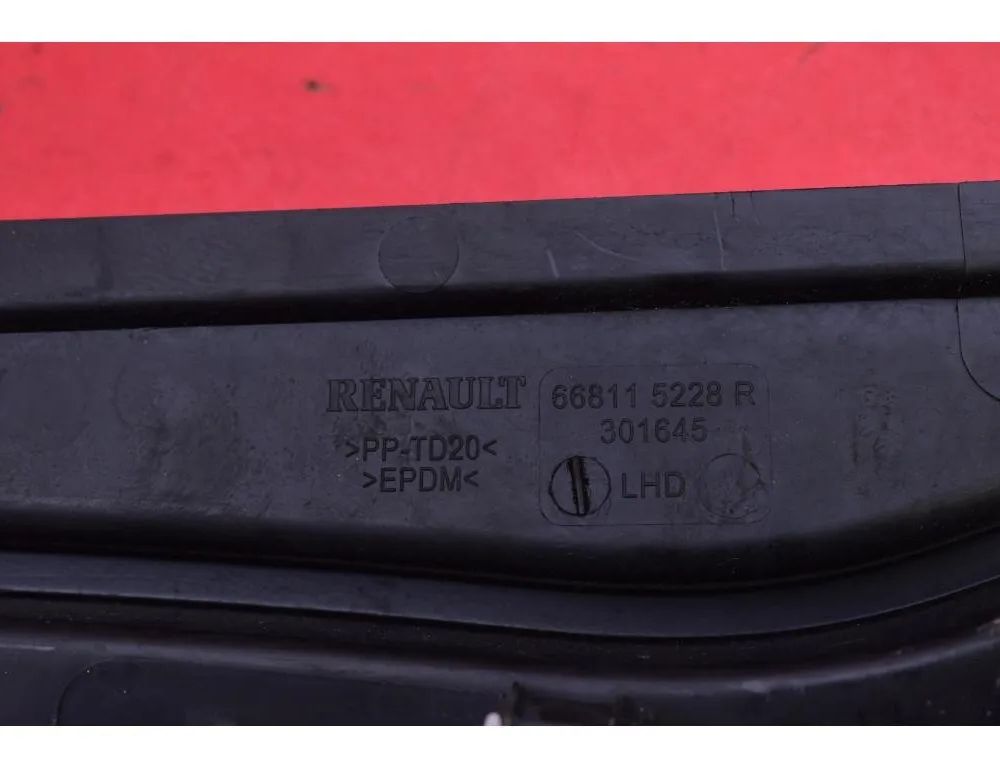 RENAULT Clio 5 generation (2019-2023) Панель Scuttle 668115228R 27683826