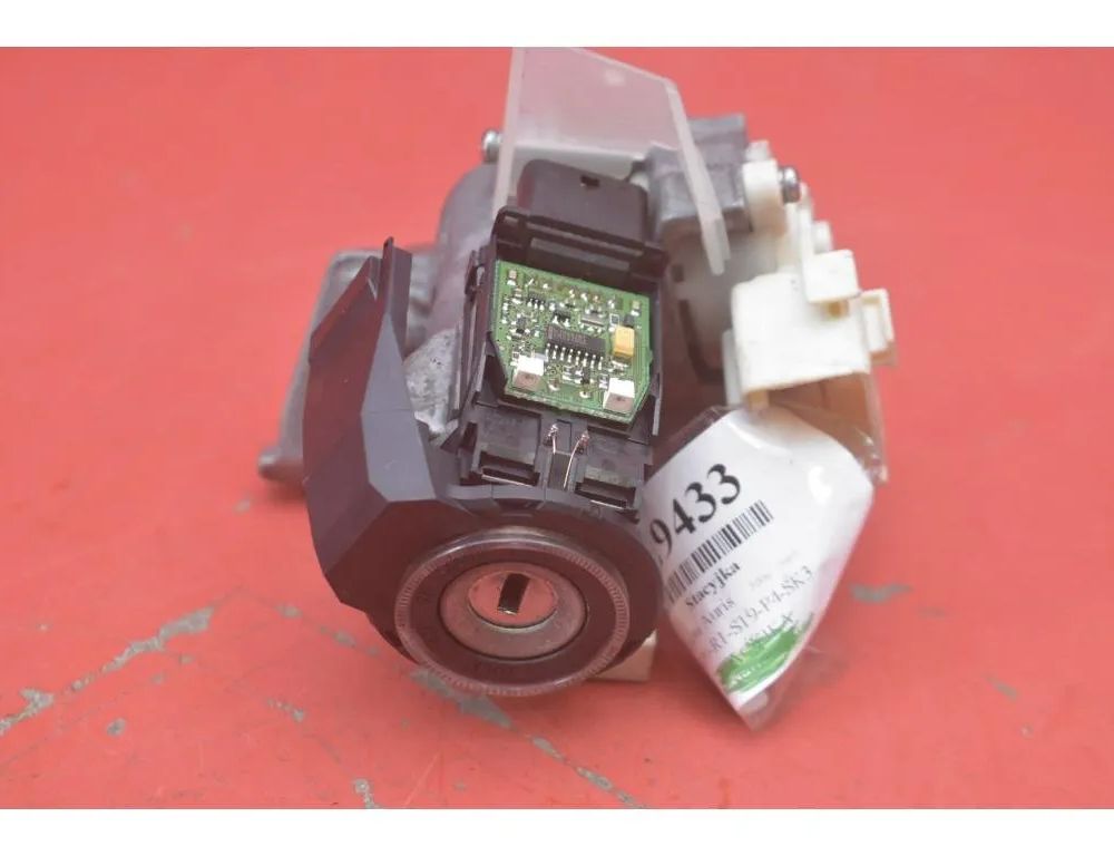 TOYOTA Auris 1 generation (2006-2012) Zámok zapalovania 45020-0204 27967208