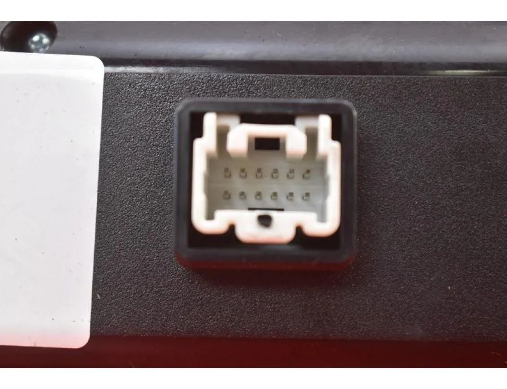 MAZDA BT-50 2 generation (2011-2020) Prehrávač hudby s GPS CG15611J0 29513260