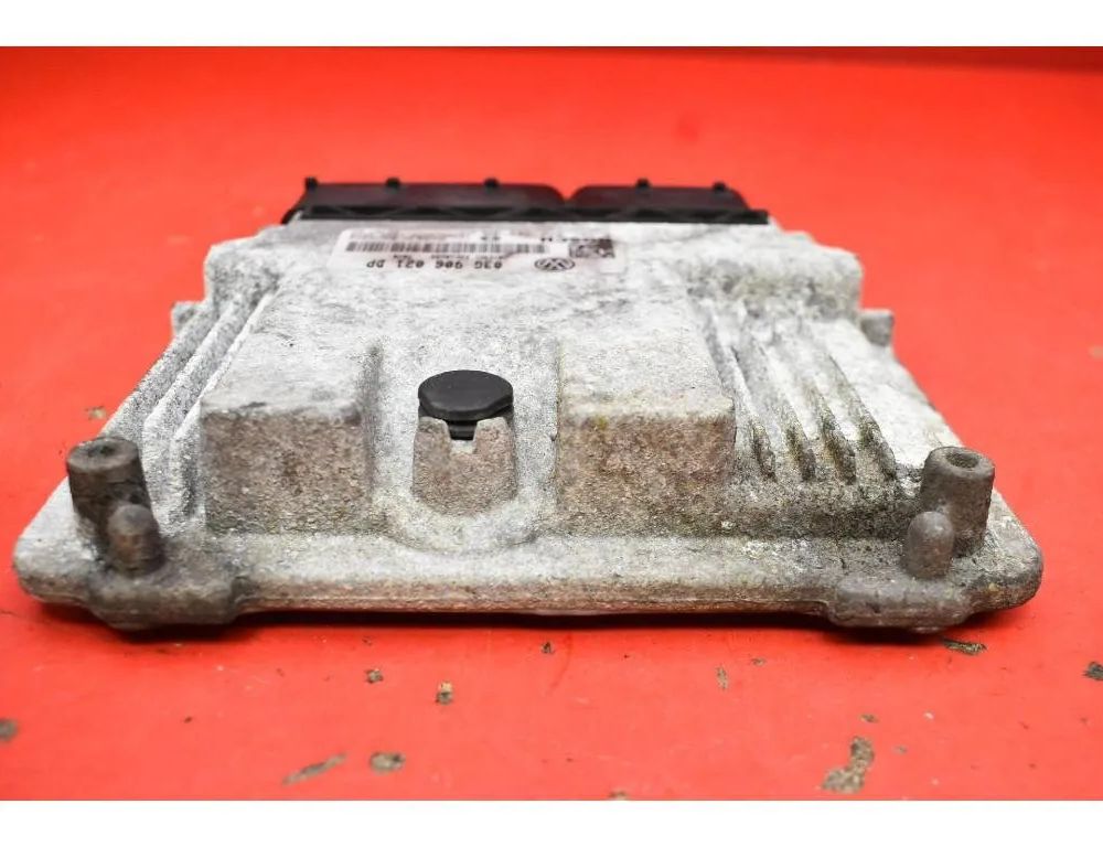 VOLKSWAGEN Passat B6 (2005-2010) Engine Control Unit ECU 03G906021DP 30402584