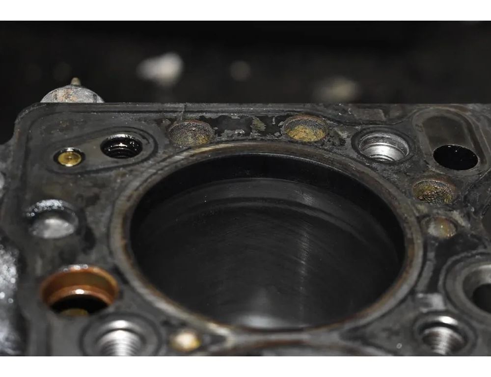 OPEL Meriva 1 generation (2002-2010) Motorový blok Z17DTH 30443721