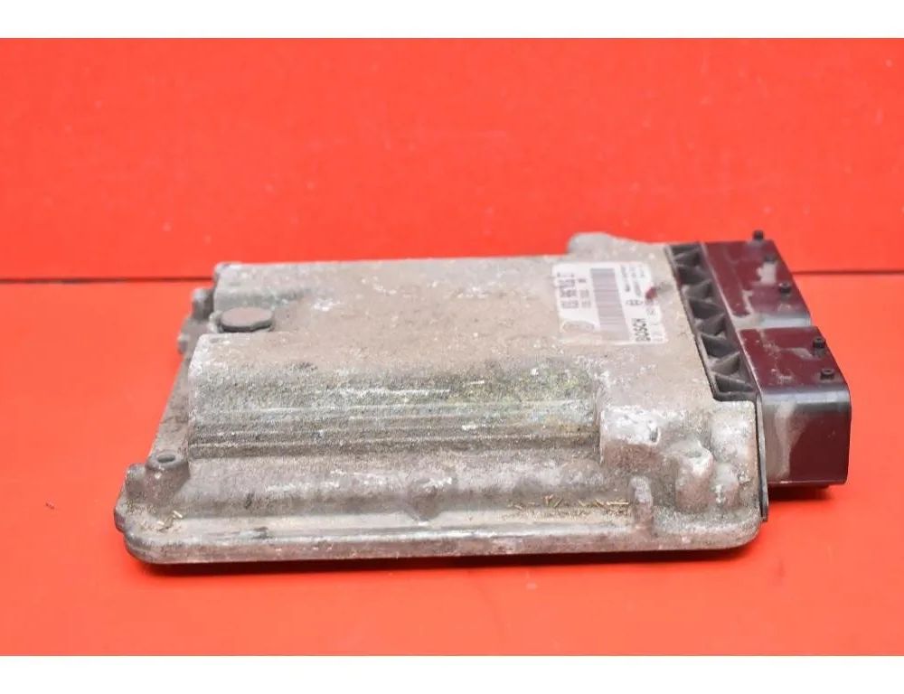 VOLKSWAGEN Golf 4 generation (1997-2006) Блок управления двигателем 03G906016ET 31039900