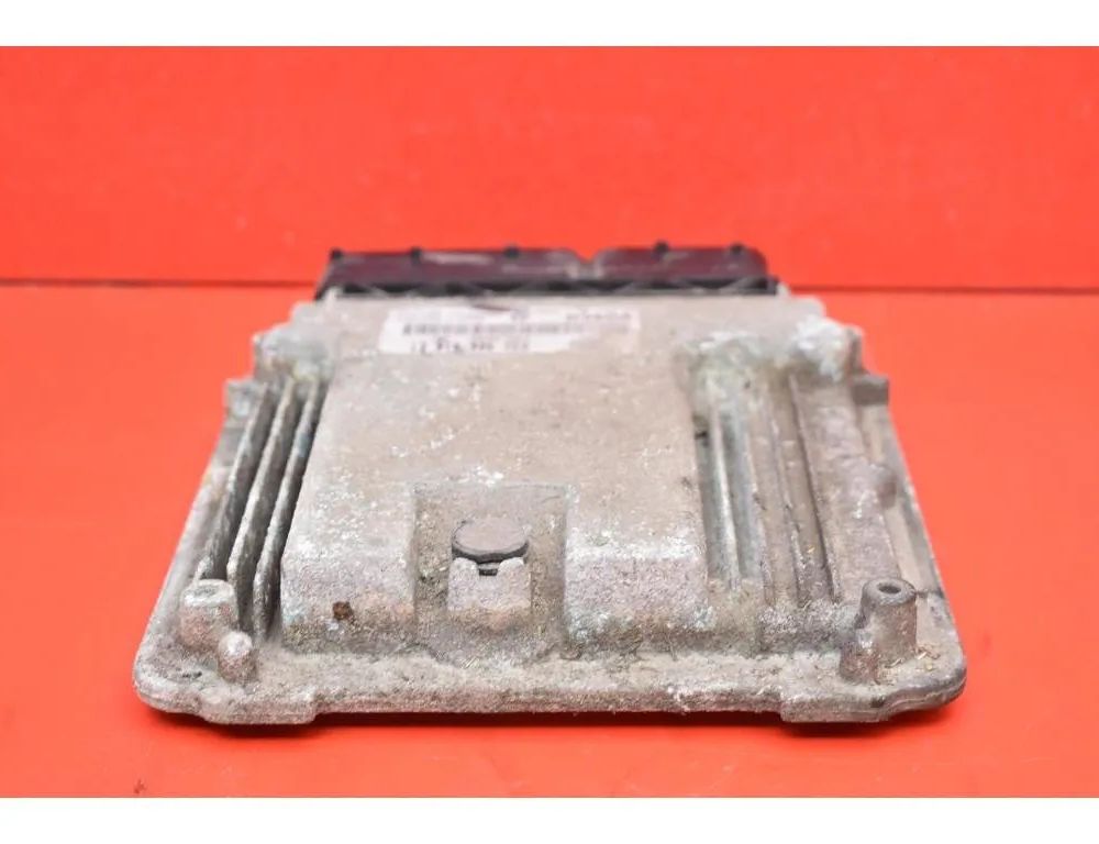 VOLKSWAGEN Golf 4 generation (1997-2006) Блок управления двигателем 03G906016ET 31039900