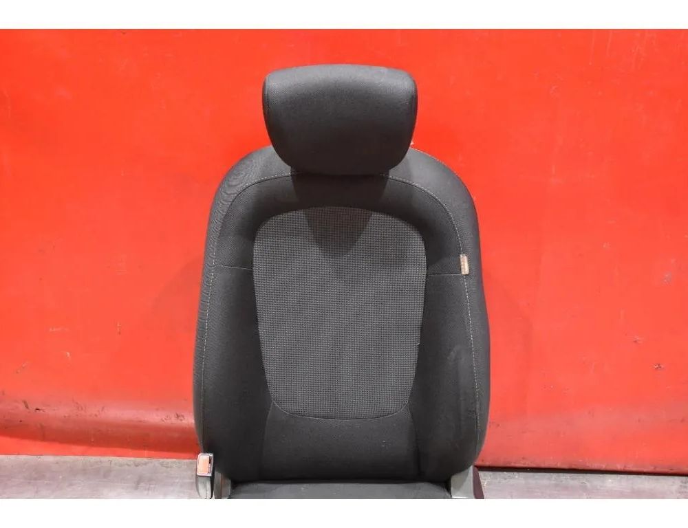 HYUNDAI iX I20 (2021-2024) Front Left Seat HYUNDAI 31334149