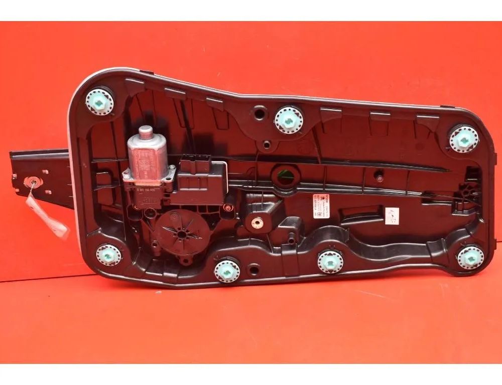 SKODA Octavia 3 generation (2013-2020) Стеклоподъемник задней правой двери 5E3839656A 31537536